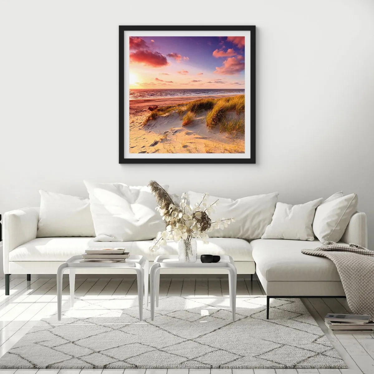 Poster în ramă neagră - Deja aerul de vară miroase - 30x30 cm