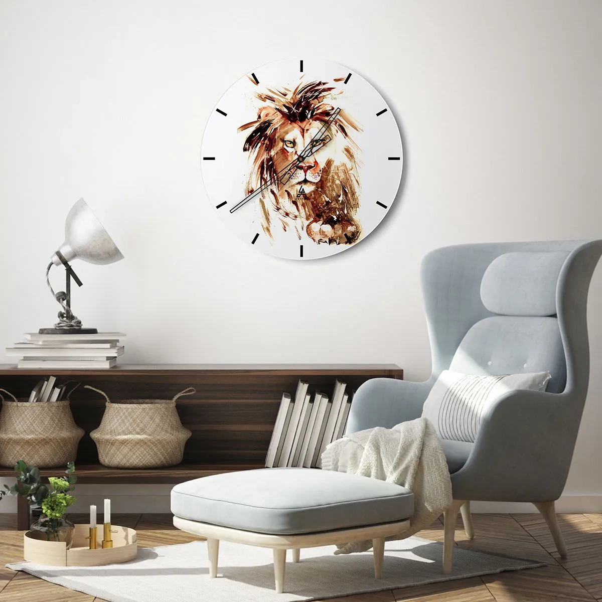 Ceas de perete - Ceas pe sticlă - Portretul unui leu în nuanțe de maro într-o formă artistică dinamică - 30x30cm - Putere și demnitate - Decorațiune modernă pentru perete pentru living, bucătărie și dormitor ARTTOR