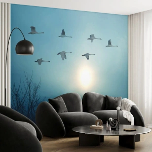 Tapet Standard Eco - Lebede zburătoare pe fundalul soarelui apus - 100x70cm - Adio vară pentru un an - Decorațiune modernă pentru perete pentru living și dormitor ARTTOR