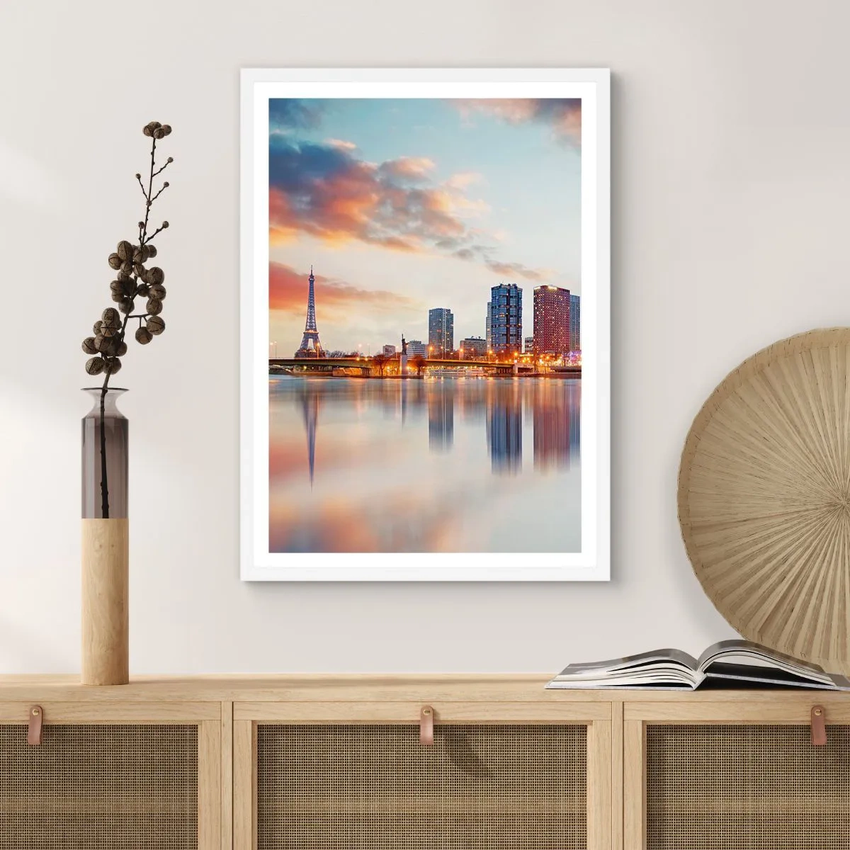 Poster în ramă albă - Calmul monumental al Parisului - 61x91 cm