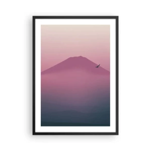 Poster în ramă neagră - Un peisaj montan minimalist în nuanțe de roz și violet - 50x70cm - Călători deasupra norilor - Decorațiune modernă pentru perete pentru living și dormitor ARTTOR