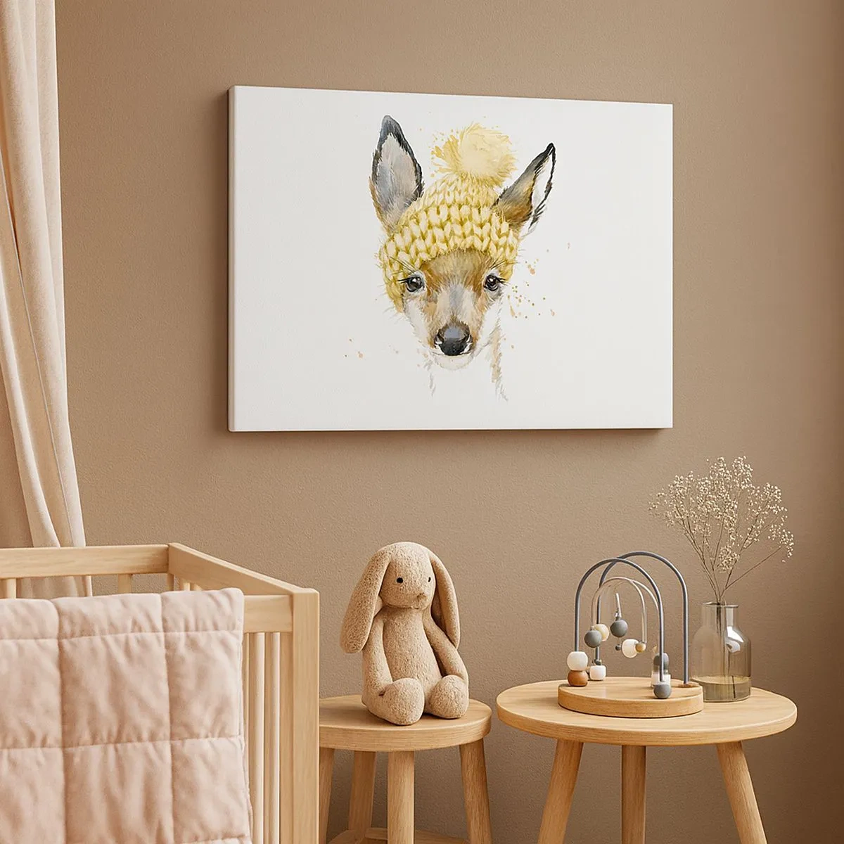 Tablou pe pânză Canvas - Cerb în acuarelă cu o căciulă galbenă - 70x50cm - Pentru iarnă într-o pădure înzăpezită - Decorațiune modernă pentru perete pentru living și dormitor ARTTOR