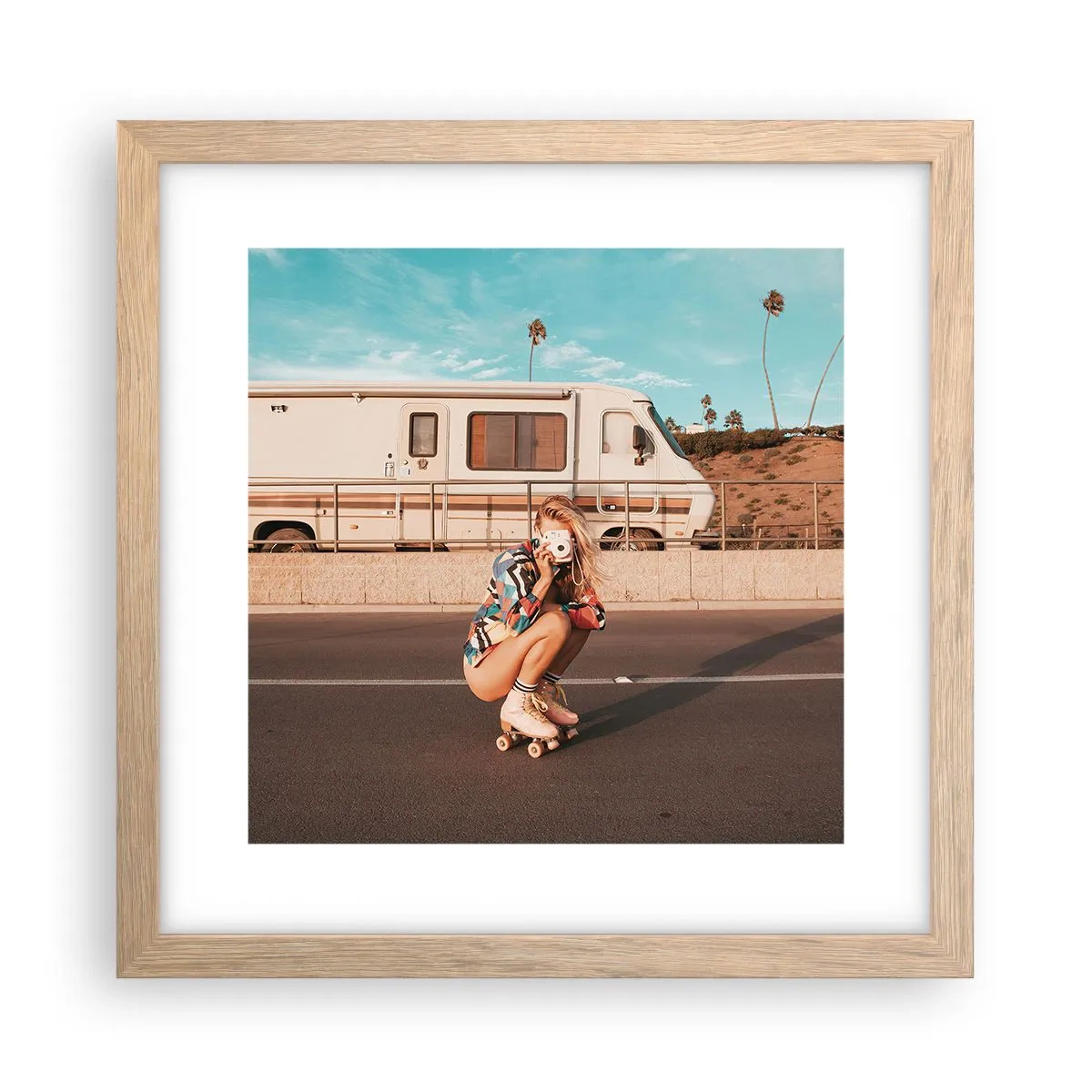 Poster în ramă de stejar deschis - Zâmbiți, vă rog! - 30x30 cm