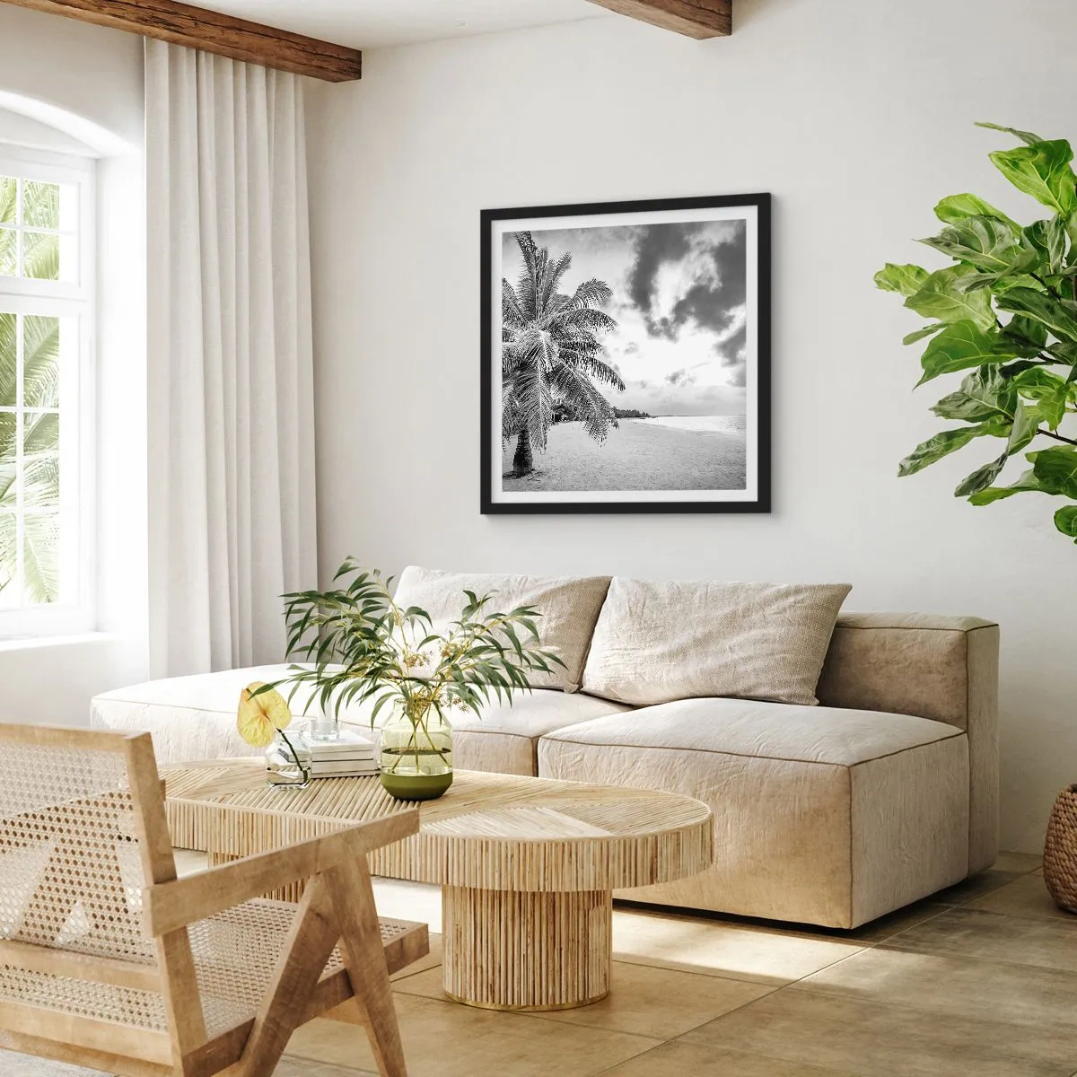 Poster în ramă neagră - Când tânjești după singurătate... - 40x40 cm