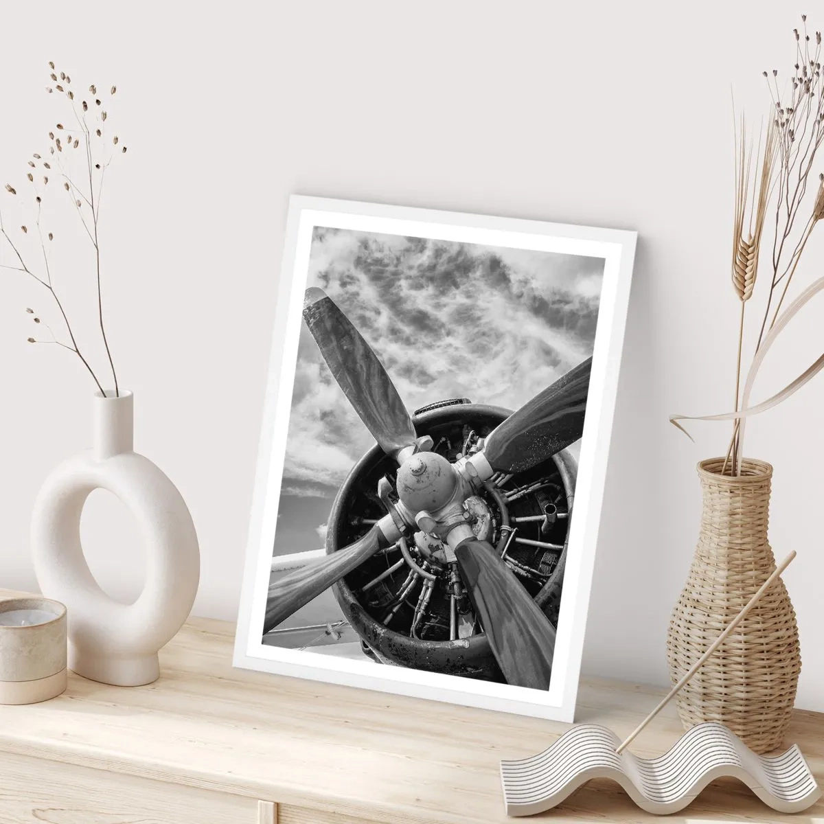 Poster în ramă albă - Cuceritorul cerului - 70x100 cm