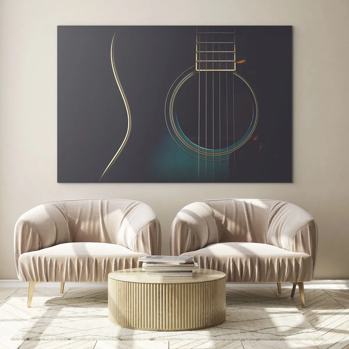 Tablou pe sticlă - Prim-plan al unei chitare acustice negre cu detalii despre coarde - 70x50cm - O clipă înainte de a suna - Decorațiune modernă pentru perete pentru living și dormitor ARTTOR