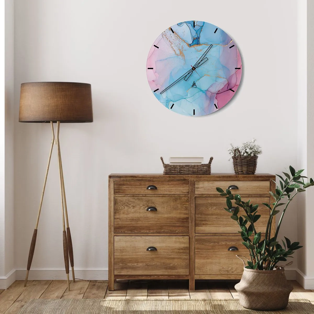 Ceas de perete - Ceas pe sticlă - Abstracție în culori pastelate cu accente aurii - 30x30cm - Întâlnire și întrepătrundere - Decorațiune modernă pentru perete pentru living, bucătărie și dormitor ARTTOR