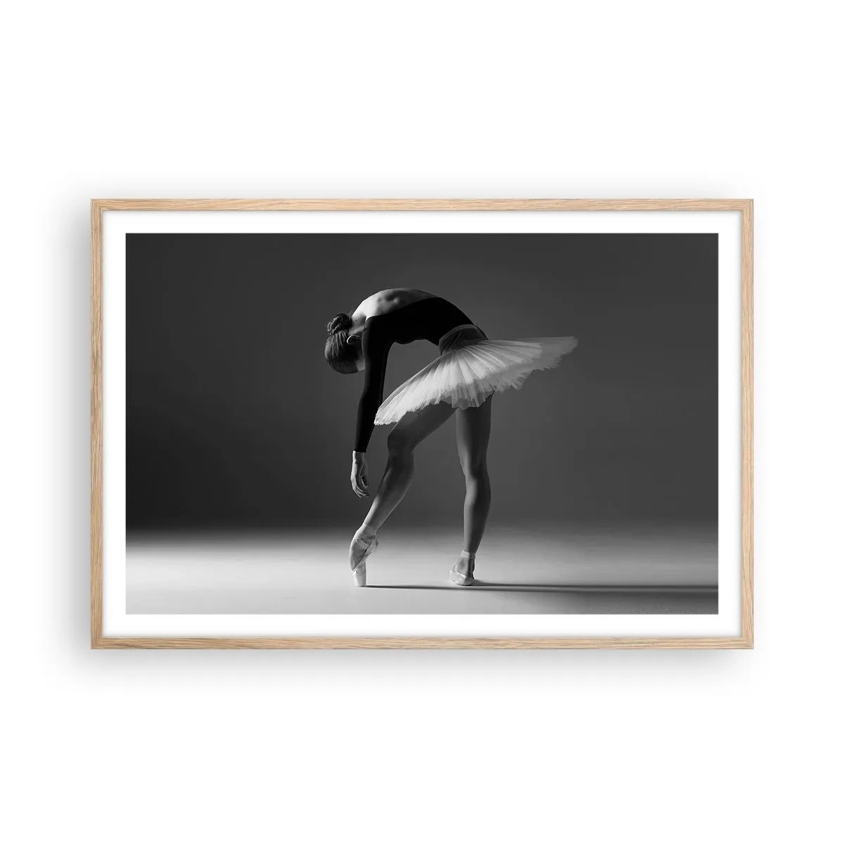 Poster în ramă de stejar deschis - Bella balerina - 91x61 cm