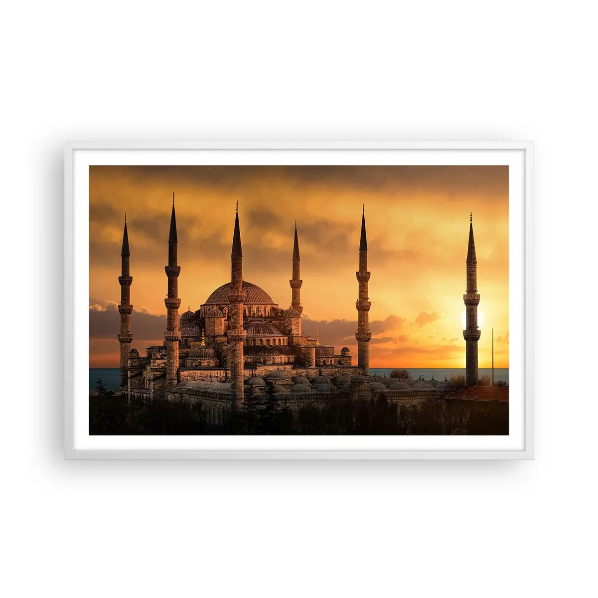 Poster în ramă albă - Dumnezeu este mare - 91x61 cm