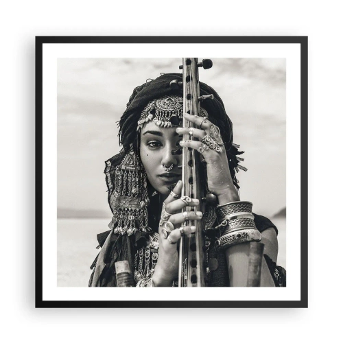 Poster în ramă neagră - Muzica orientală în sine - 60x60 cm