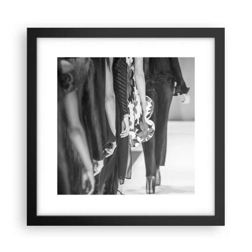 Poster în ramă neagră - Paradă elegantă - 30x30 cm