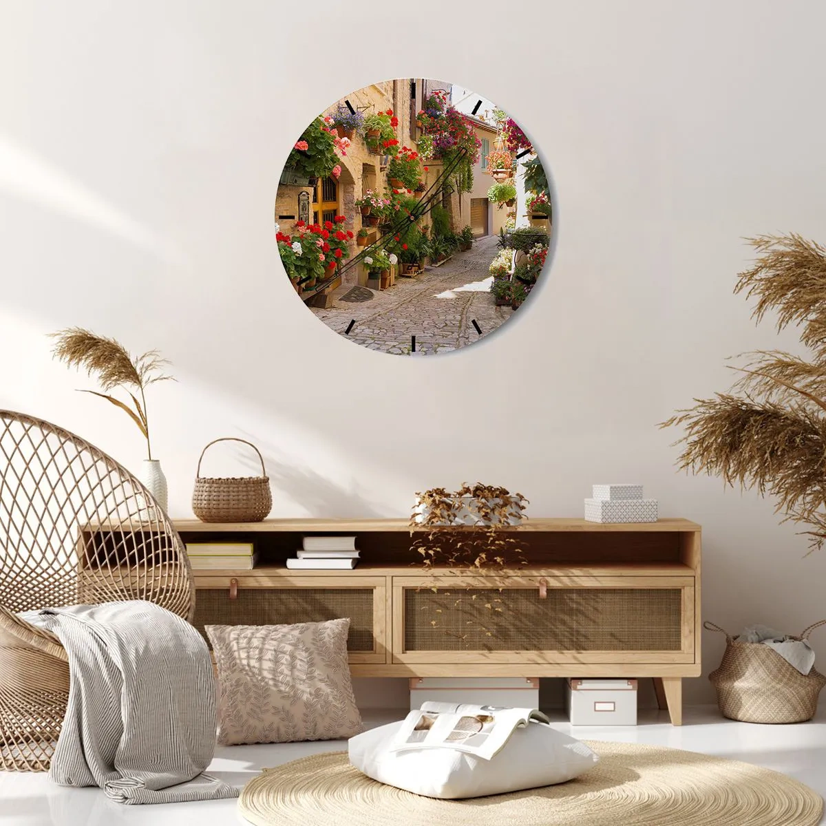 Ceas de perete - Ceas pe sticlă - Un cadran de ceas cu motivul unei străzi pitorești pline de flori colorate - 30x30cm - Într-un potop de flori - Decorațiune modernă pentru perete pentru living, bucătărie și dormitor ARTTOR
