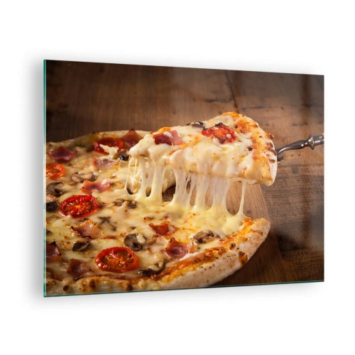 Tablou pe sticlă - Pizza cu brânză, roșii și șuncă pe fundal de lemn - 70x50cm - O capodoperă a artei italiene - Decorațiune modernă pentru perete pentru living și dormitor ARTTOR