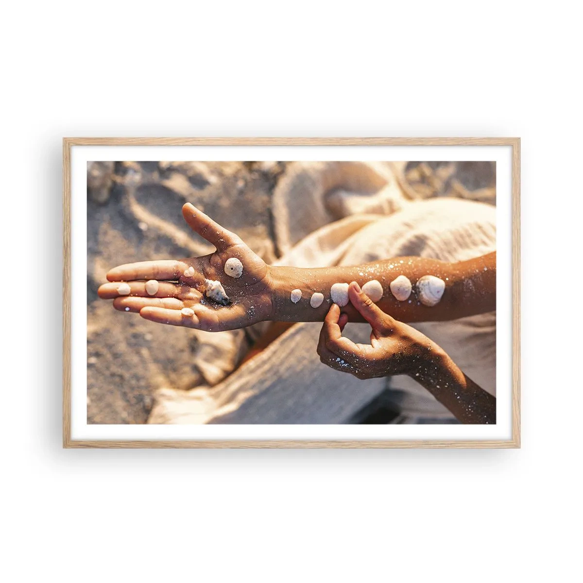 Poster în ramă de stejar deschis - Frumusețe la îndemână - 91x61 cm