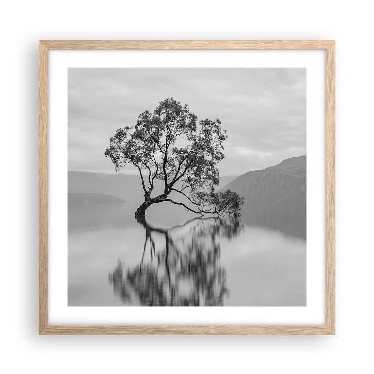 Poster în ramă de stejar deschis - Există o țară - 50x50 cm