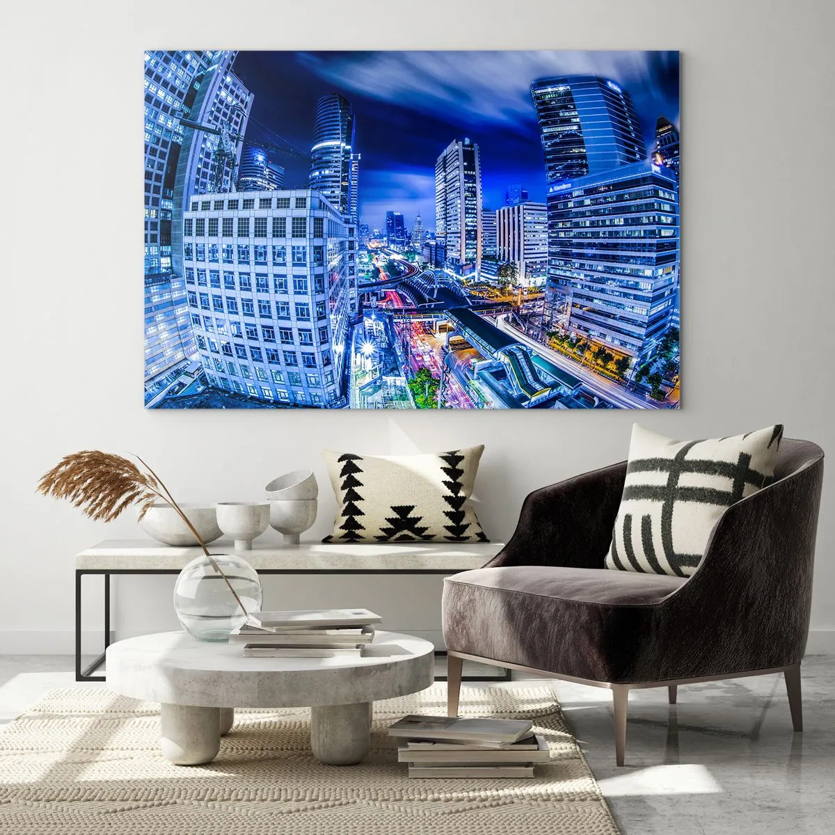 Tablou pe sticlă - Panoramă a unui oraș modern noaptea cu lumini strălucitoare - 70x50cm - Ritmurile orașului de noapte - Decorațiune modernă pentru perete pentru living și dormitor ARTTOR