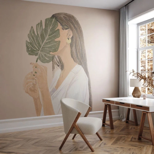 Fototapetă personalizată Premium Canvas - Portret misterios cu un evantai - Frunze, Femeie, Boho
