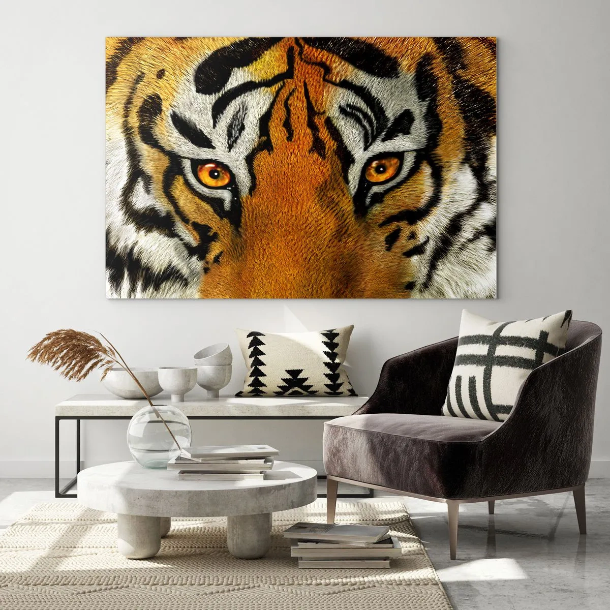 Tablou pe sticlă - Prim-plan al privirii intense a tigrului - 70x50cm - Amenințător și frumos - Decorațiune modernă pentru perete pentru living și dormitor ARTTOR