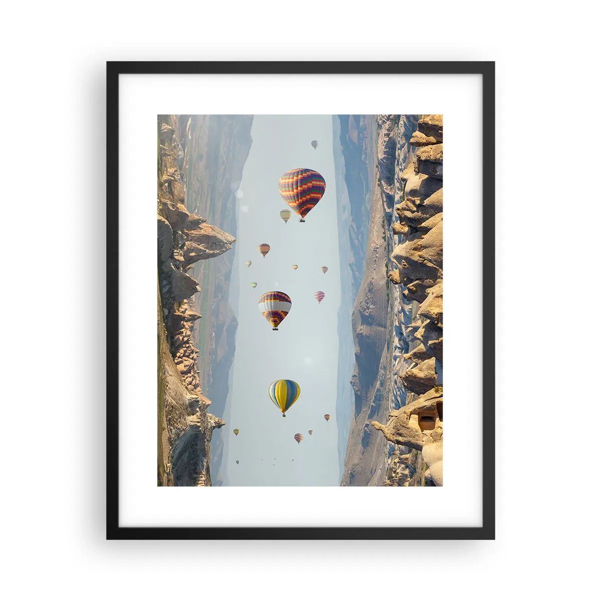 Poster în ramă neagră - Orice este posibil aici - 40x50 cm
