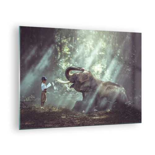 Tablou pe sticlă - Un băiat cu o carte și un elefant într-un cadru de pădure - 70x50cm - Și ascultă asta... - Decorațiune modernă pentru perete pentru living și dormitor ARTTOR