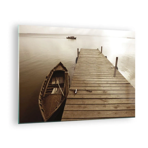 Tablou pe sticlă - O barcă la un dig pe un lac liniștit, în sepia - 70x50cm - Marea pace - Decorațiune modernă pentru perete pentru living și dormitor ARTTOR