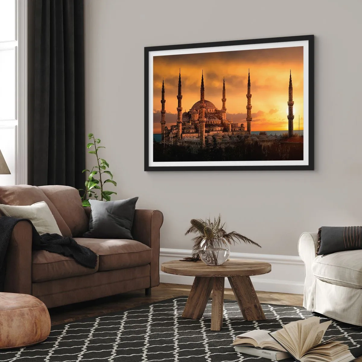 Poster în ramă neagră - Dumnezeu este mare - 91x61 cm