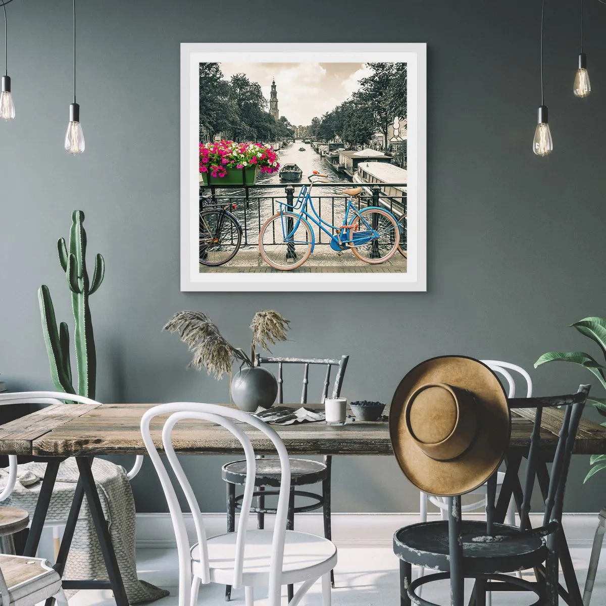 Poster în ramă albă - Culorile unui canal din Amsterdam - 30x30 cm