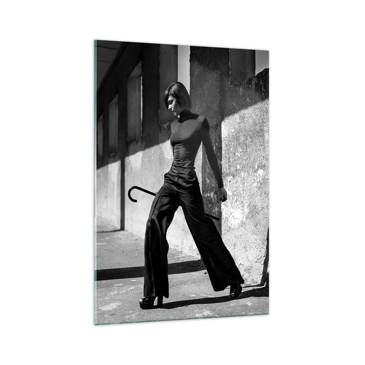 Tablou pe sticlă - Eleganță urbană - 70x100 cm