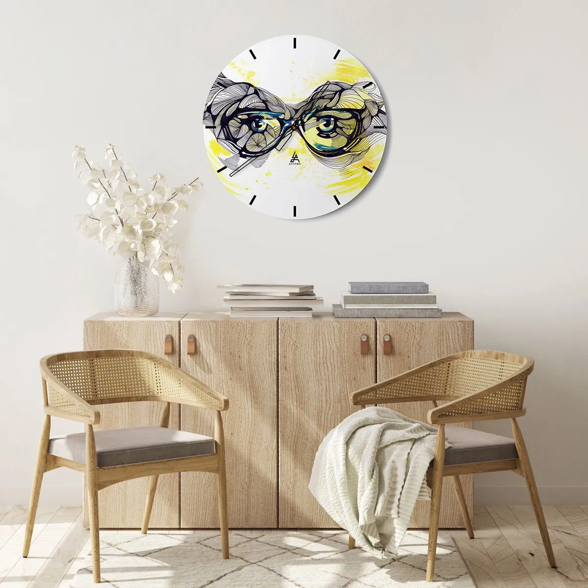 Ceas de perete - Ceas pe sticlă - Ochelari albaștri în stil artistic cu detalii geometrice și fundal galben. - 30x30cm - Prin ochelari albaștri - Decorațiune modernă pentru perete pentru living, bucătărie și dormitor ARTTOR
