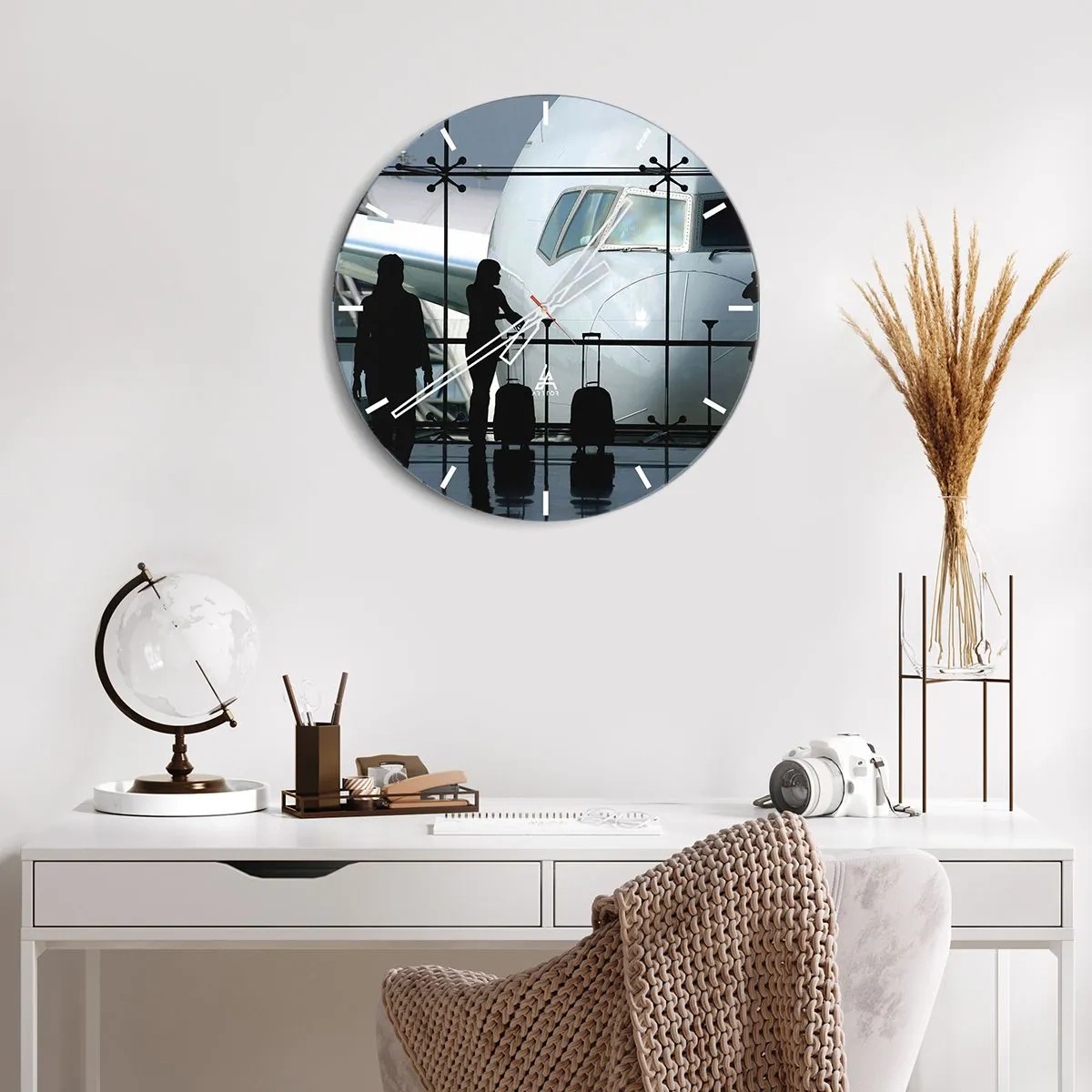 Ceas de perete - Ceas pe sticlă - Aeroport cu vedere la avion și pasageri - 30x30cm - Vis a vis la aeroport - Decorațiune modernă pentru perete pentru living, bucătărie și dormitor ARTTOR