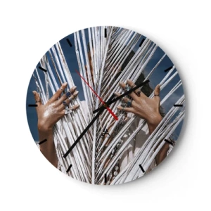 Ceas de perete - Ceas pe sticlă - Mâini decorate cu inele în spatele frunzelor albe de palmier - 30x30cm - Prietena șamanului? - Decorațiune modernă pentru perete pentru living, bucătărie și dormitor ARTTOR