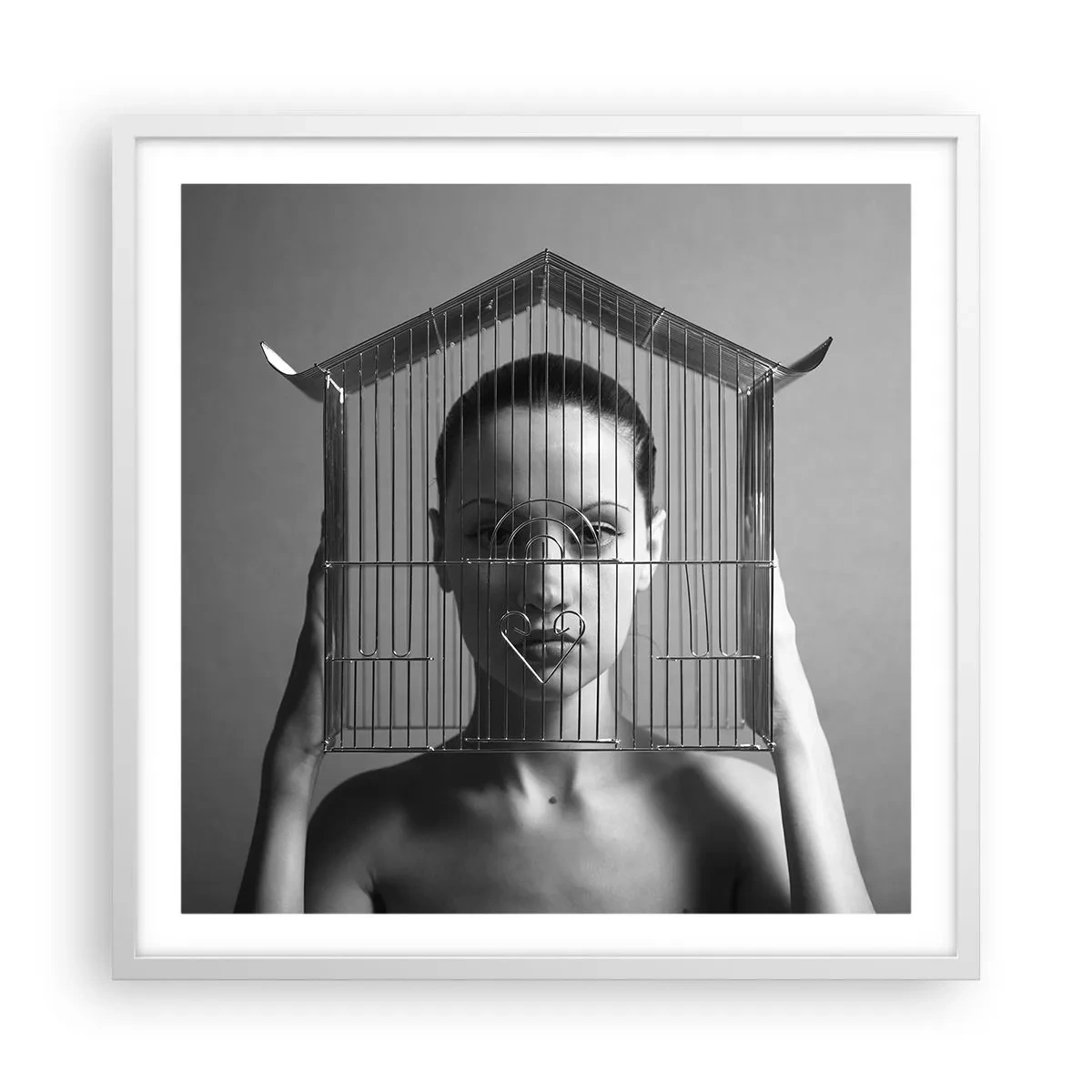 Poster în ramă albă - Un portret oarecum suprarealist - 60x60 cm