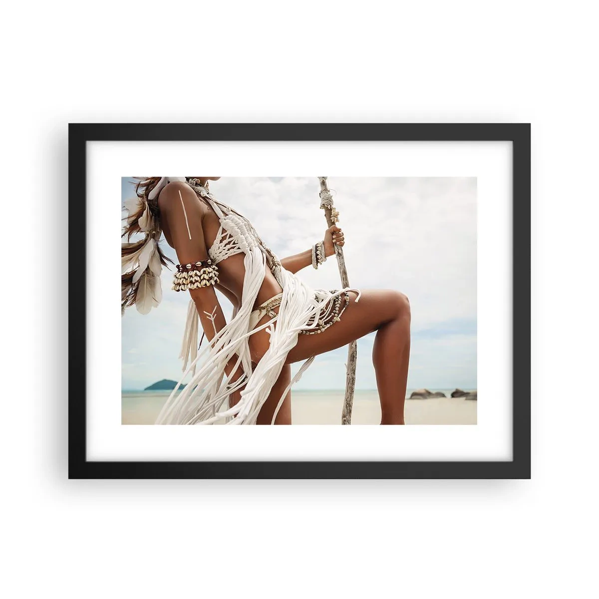 Poster în ramă neagră - Preoteasa Soarelui - 40x30 cm