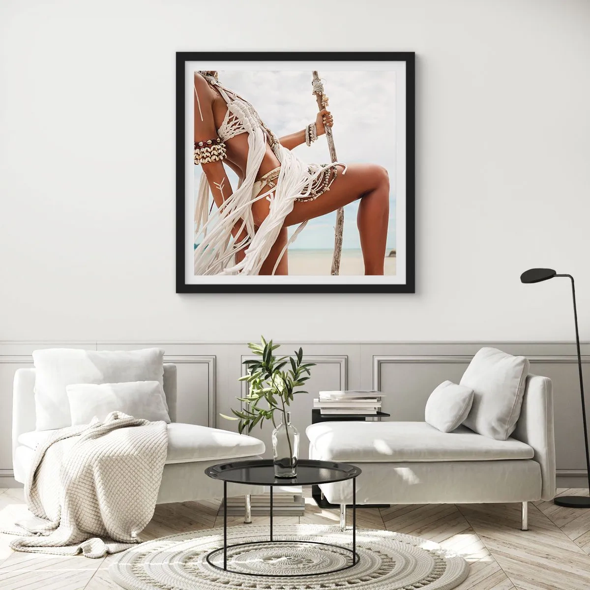 Poster în ramă neagră - Preoteasa Soarelui - 30x30 cm