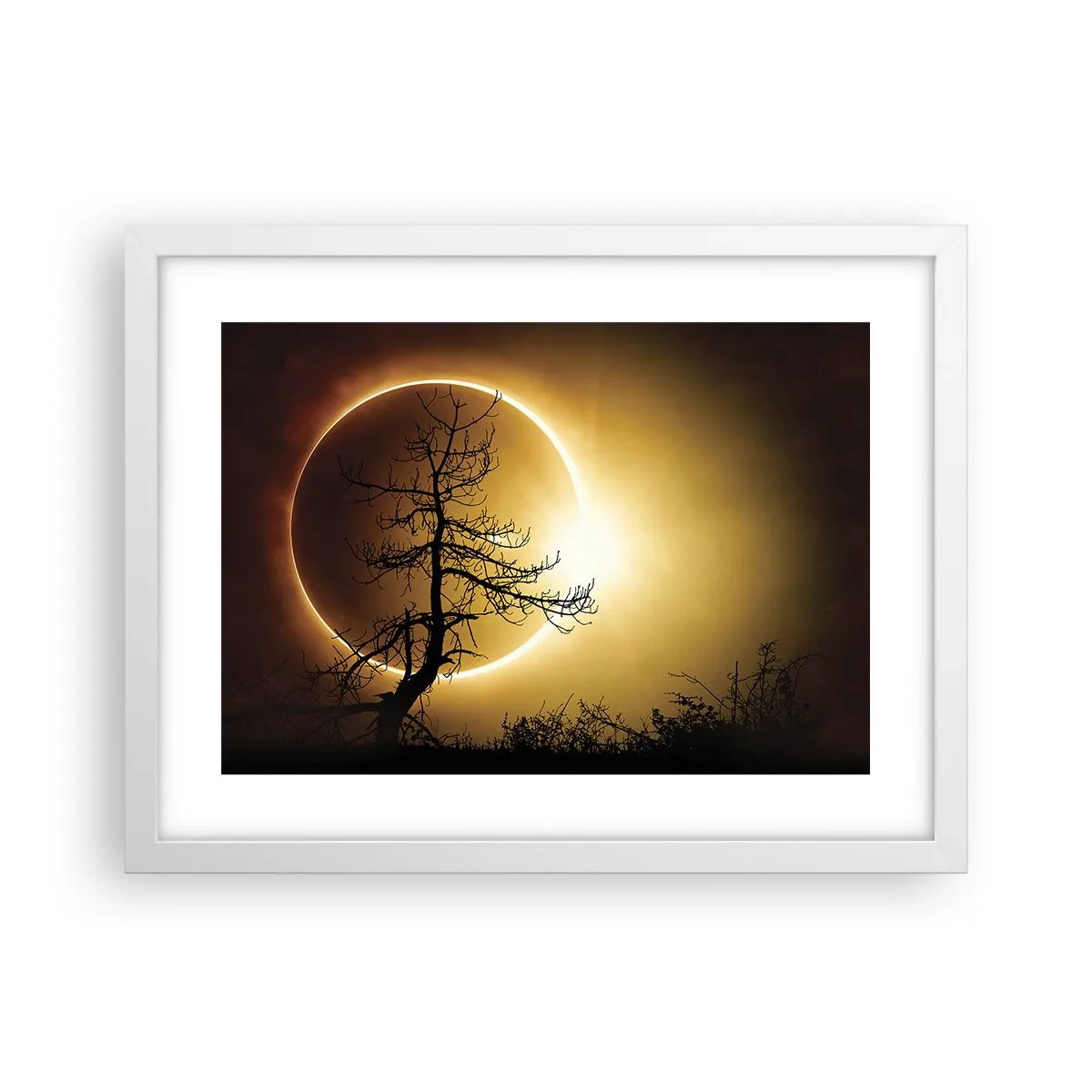 Poster în ramă albă - Eclipsă totală - 40x30 cm