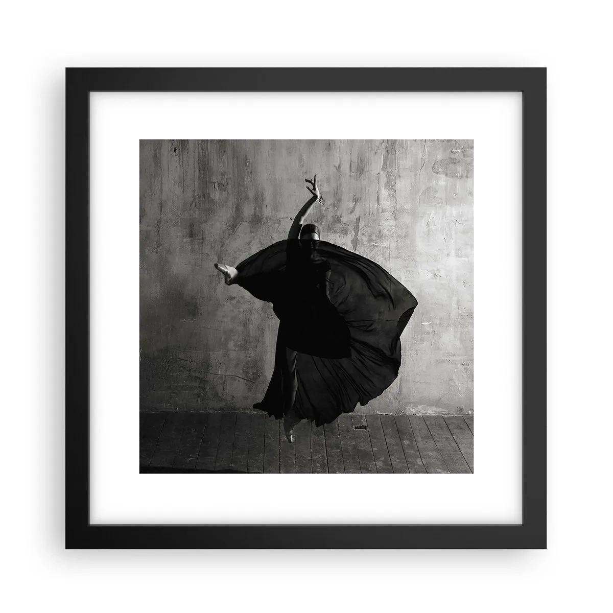 Poster în ramă neagră - Un pas pasional - 30x30 cm