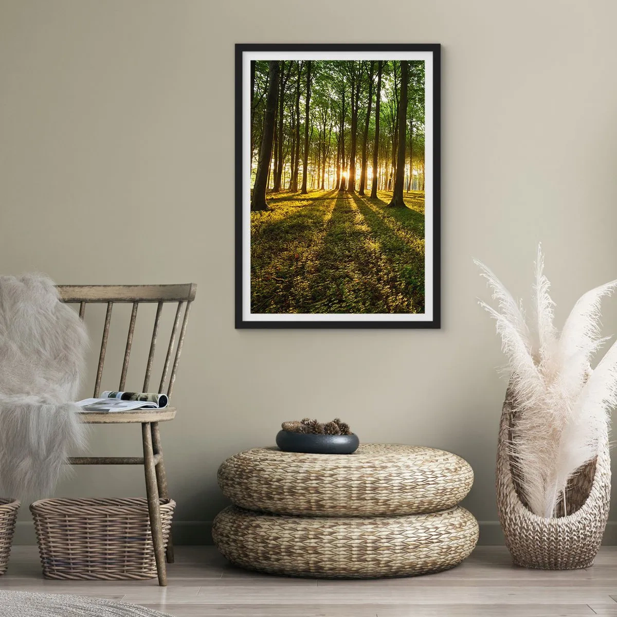 Poster în ramă neagră - O pădure luminată de razele soarelui care apune - 50x70cm - Fotografia tuturor primăverilor - Decorațiune modernă pentru perete pentru living și dormitor ARTTOR