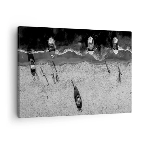 Tablou pe pânză Canvas - Vedere aeriană alb-negru a bărcilor de pe plajă - 70x50cm - Tot pe țărm... - Decorațiune modernă pentru perete pentru living și dormitor ARTTOR