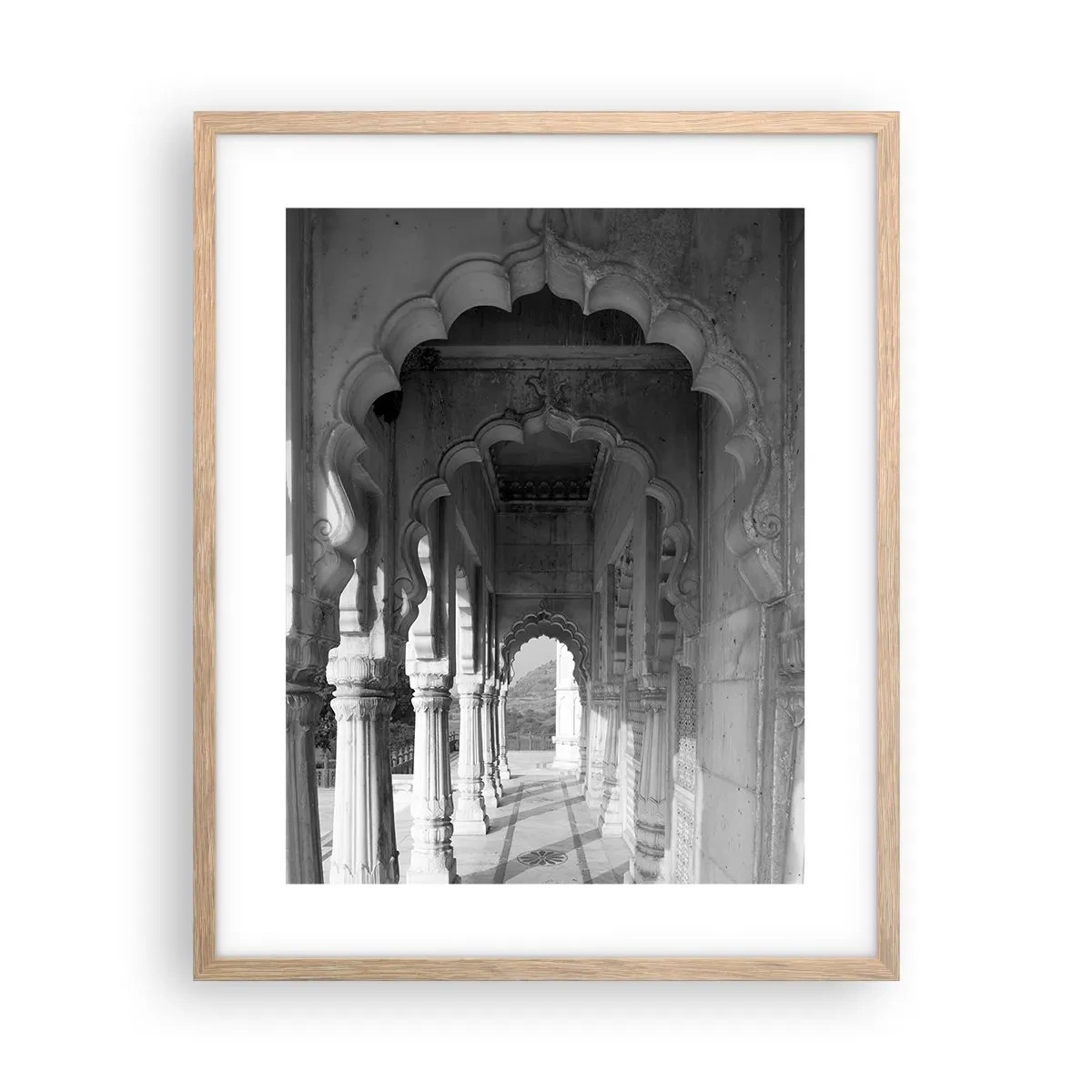 Poster în ramă de stejar deschis - Aici se întâmplă poveștile orientale - 40x50 cm