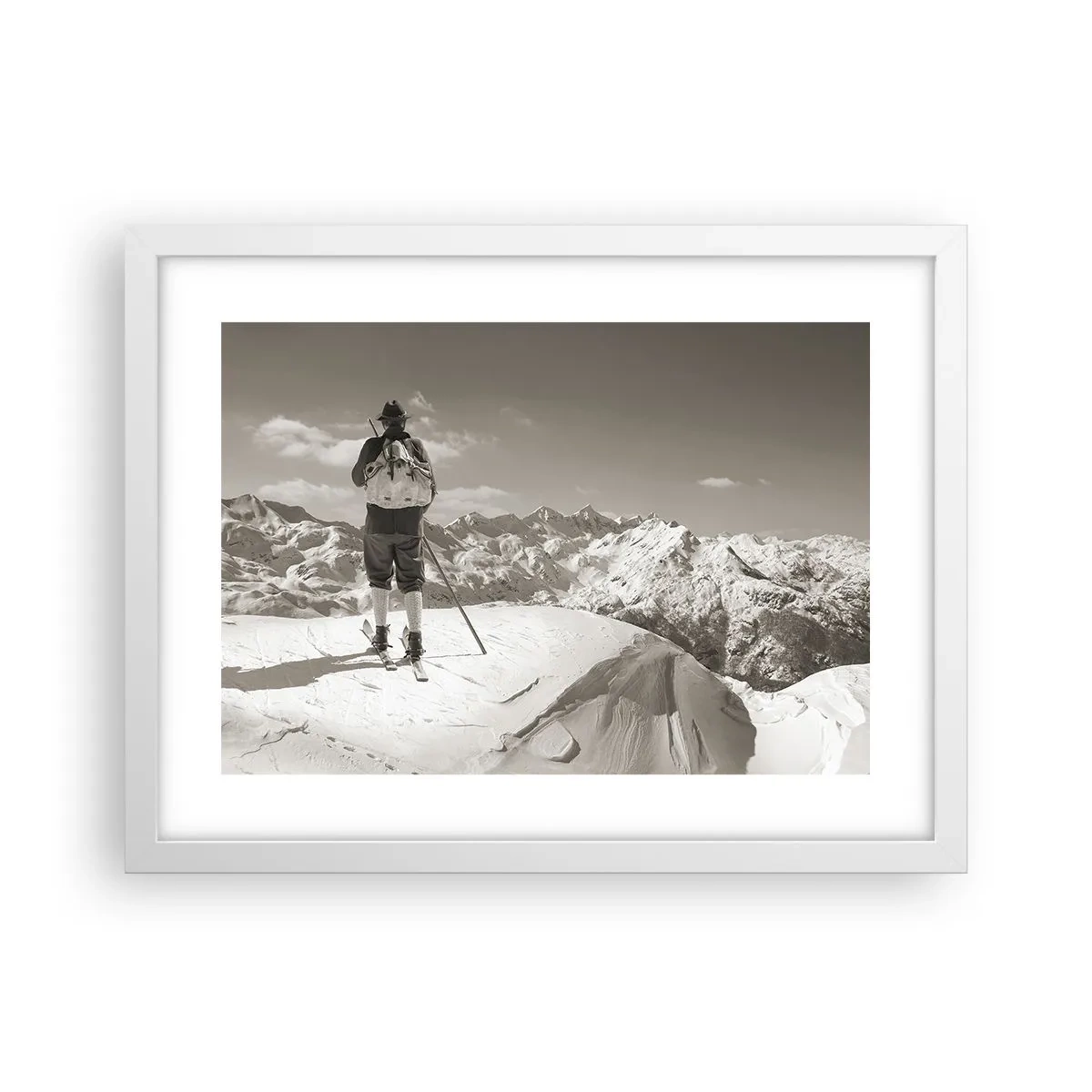 Poster în ramă albă - Și munții sunt la fel - 40x30 cm