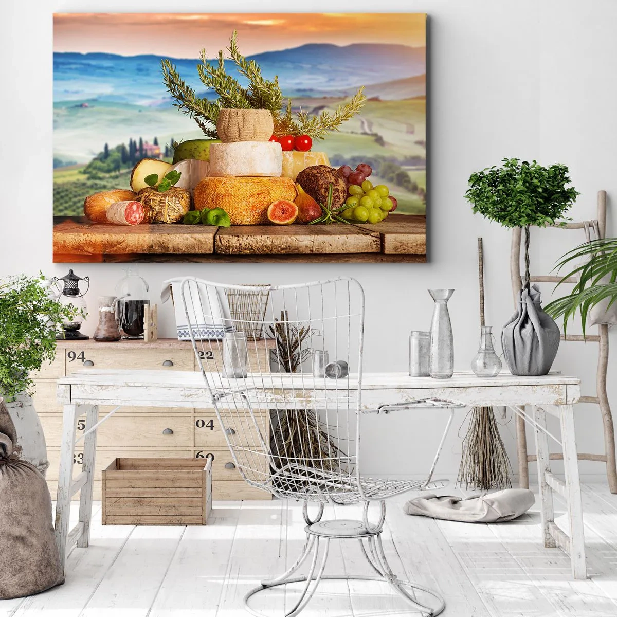 Tablou pe pânză Canvas - O compoziție de brânzeturi și fructe pe fundalul peisajului toscan - 70x50cm - Bucurie de viață în stil italian - Decorațiune modernă pentru perete pentru living și dormitor ARTTOR
