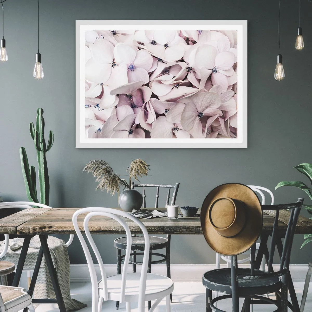 Poster în ramă albă - Într-un potop de flori - 50x40 cm