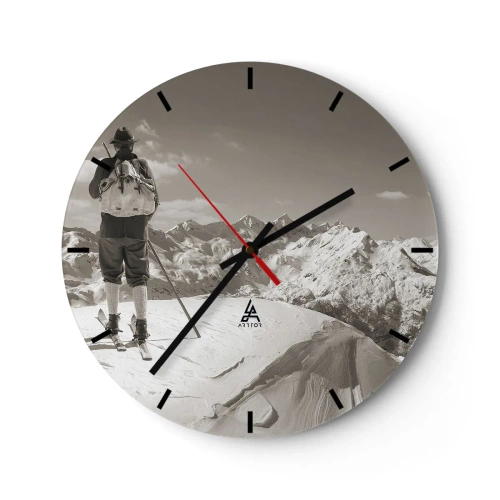 Ceas de perete - Ceas pe sticlă - Schior pe fundalul munților acoperiți de zăpadă în stil retro - 30x30cm - Și munții sunt la fel - Decorațiune modernă pentru perete pentru living, bucătărie și dormitor ARTTOR