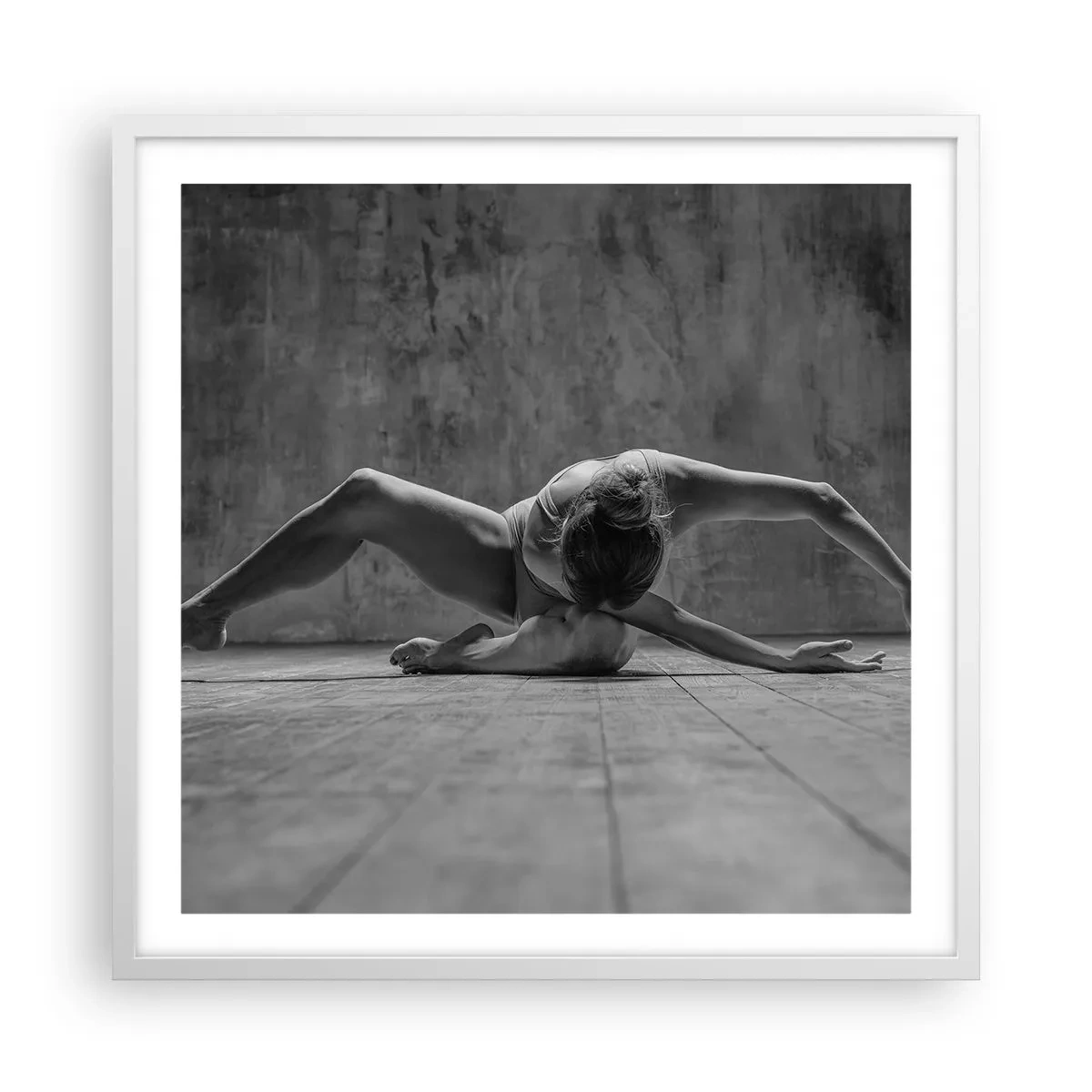 Poster în ramă albă - Simetria găsită - 60x60 cm