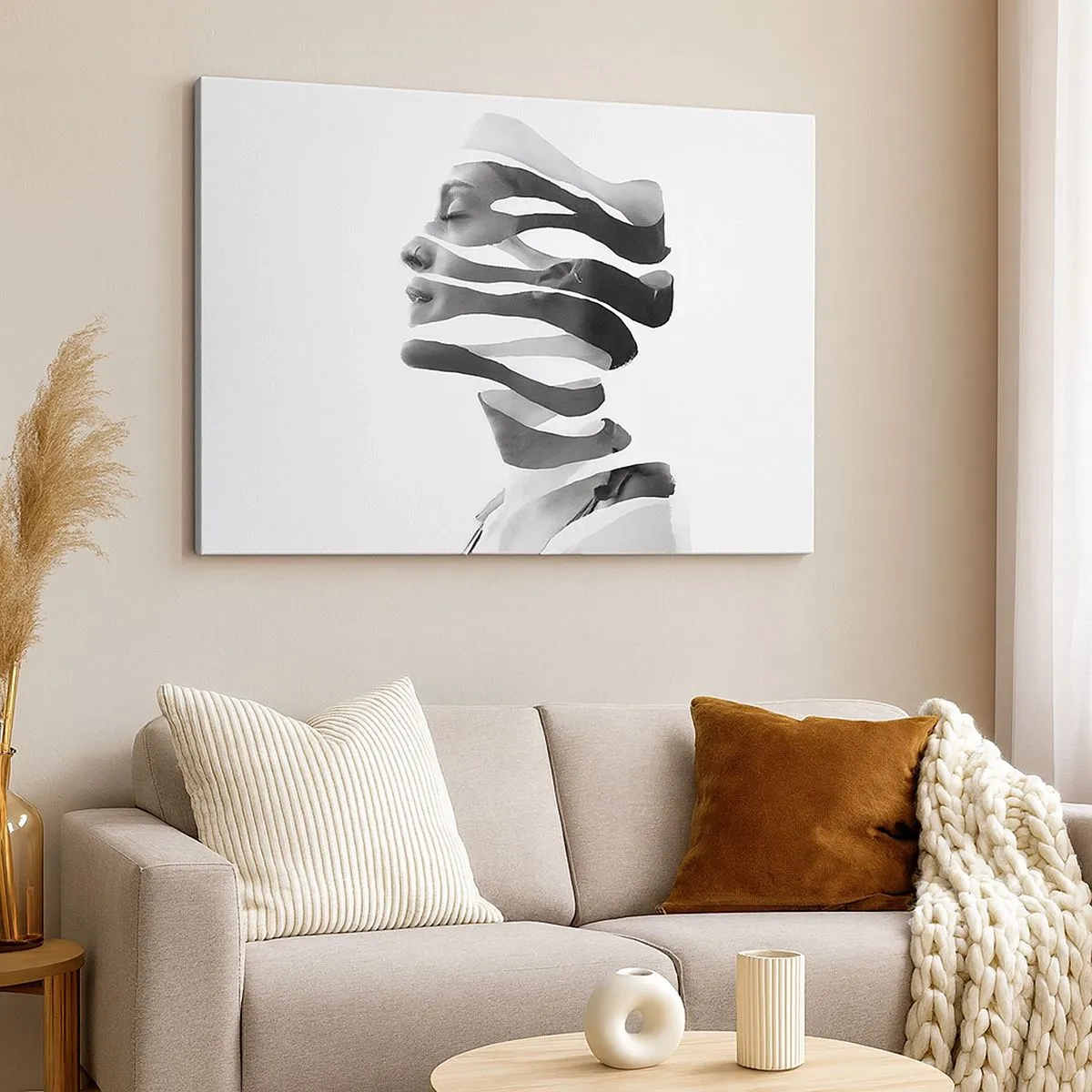 Tablou pe pânză Canvas - Portret alb-negru al unei femei cu un efect suprarealist de dungi - 70x50cm - Un portret suprarealist - Decorațiune modernă pentru perete pentru living și dormitor ARTTOR