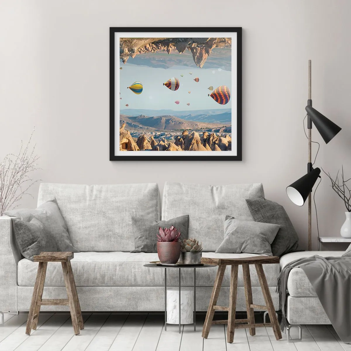 Poster în ramă neagră - Orice este posibil aici - 40x40 cm