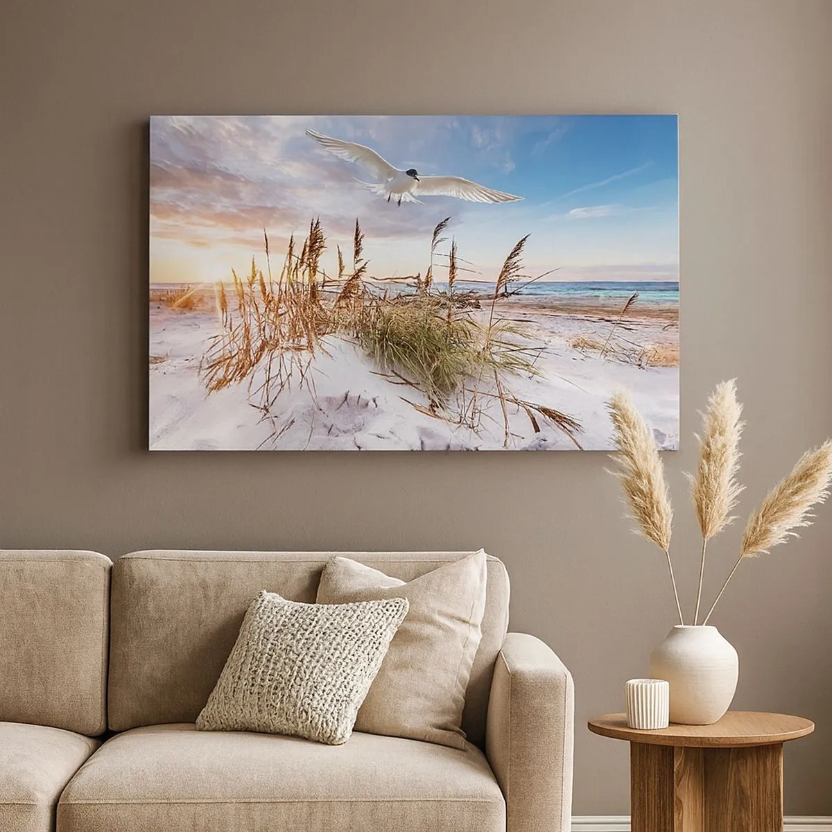 Tablou pe pânză Canvas - Plajă cu pescăruși zburând la apus - 70x50cm - Vânt dinspre mare - Decorațiune modernă pentru perete pentru living și dormitor ARTTOR