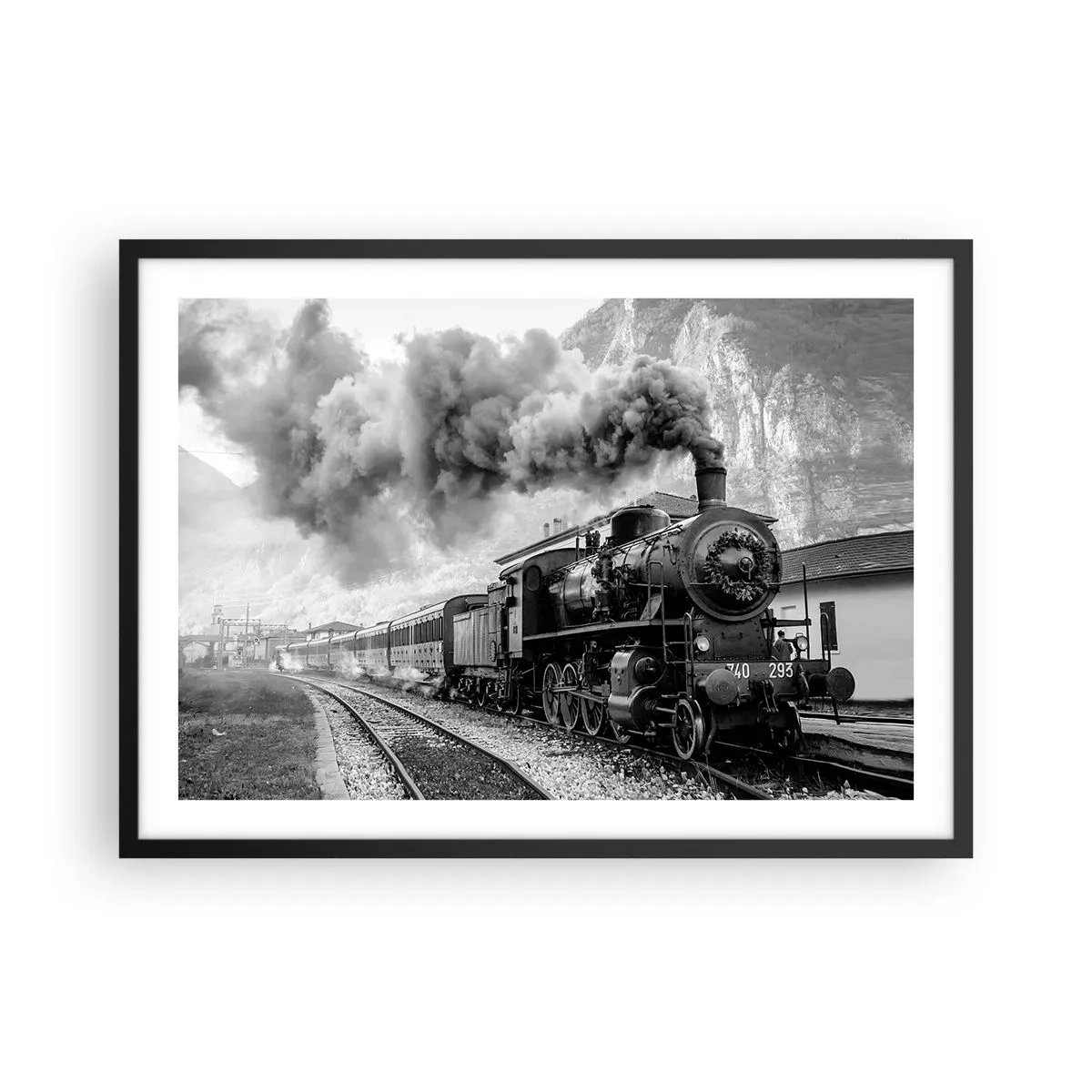 Poster în ramă neagră - La gară... - 70x50 cm
