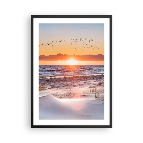Poster în ramă neagră - Apus de soare peste mare cu păsări la orizont și pe plajă - 50x70cm - Peisaj orizontal - Decorațiune modernă pentru perete pentru living și dormitor ARTTOR