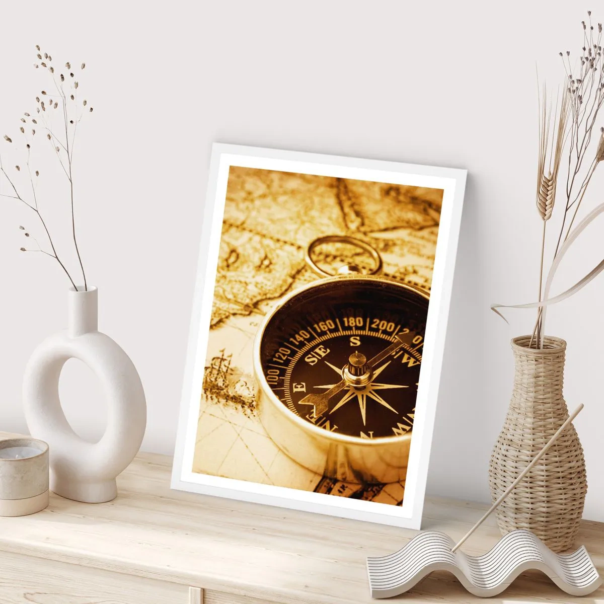 Poster în ramă albă - Est sau vest? - 40x50 cm